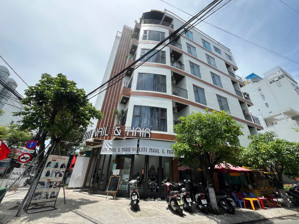 Nail and hair services at Liti salon – Da Nang best beauty spot